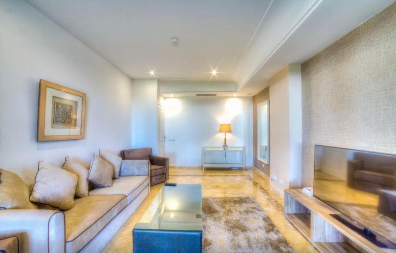 Puerto Banus Beach Apartments Марбелья Екстер'єр фото