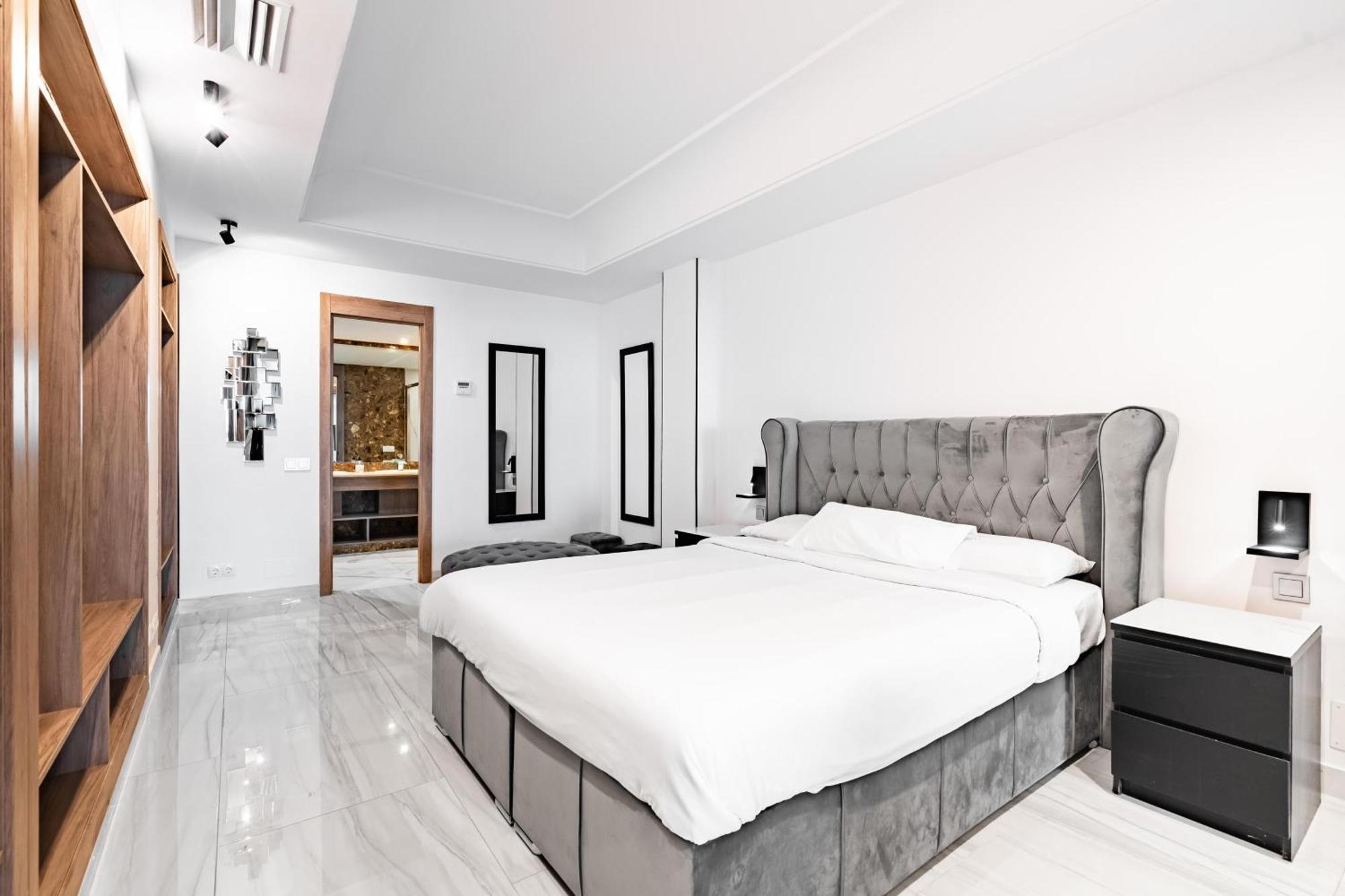 Puerto Banus Beach Apartments Марбелья Екстер'єр фото